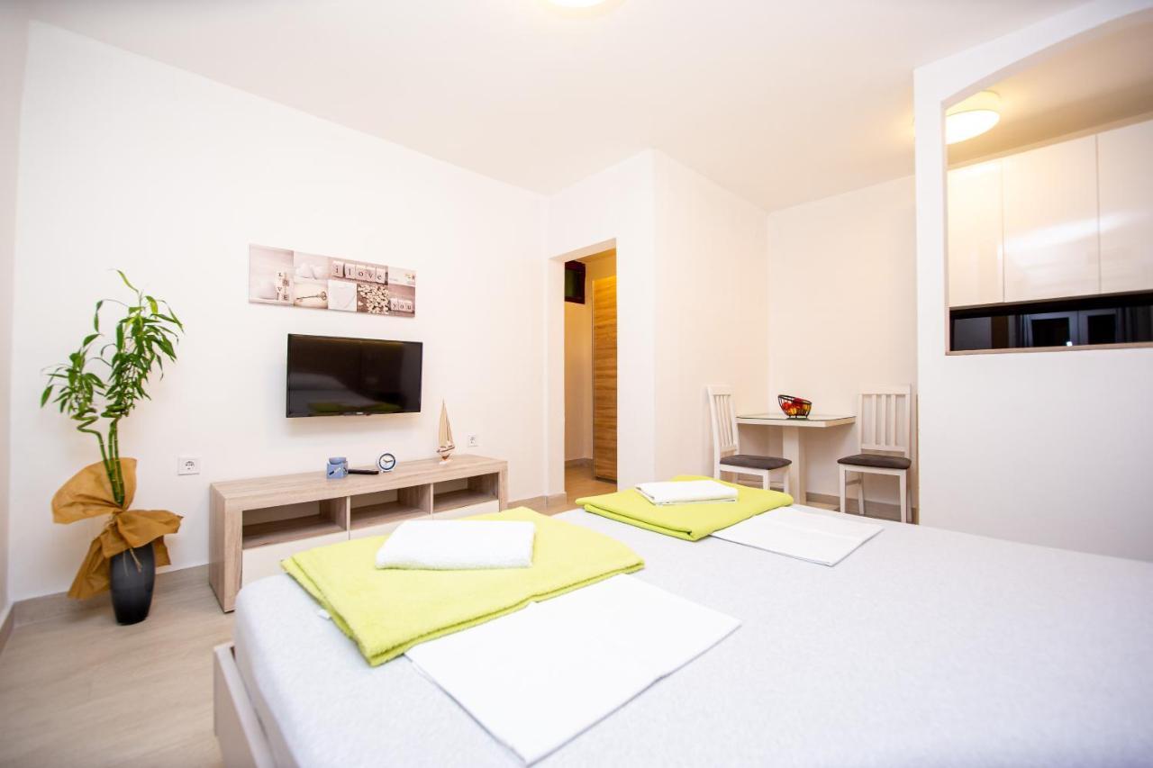 Apartment Novak Budua Esterno foto