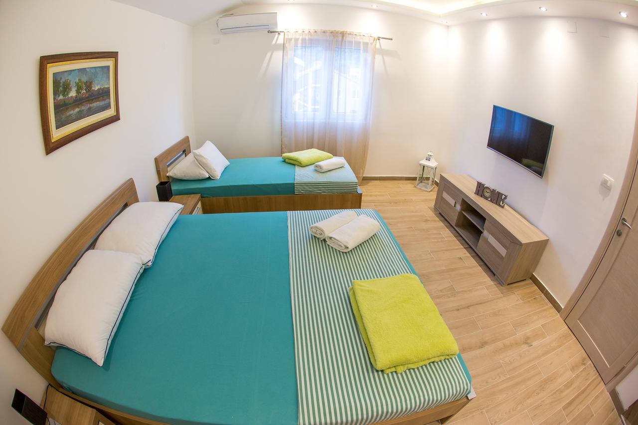 Apartment Novak Budua Esterno foto